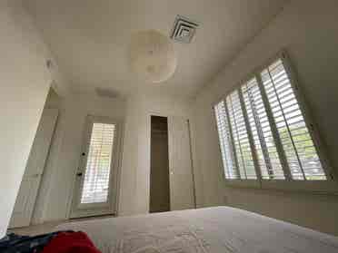 Near Desert Ridge - a Room for rent