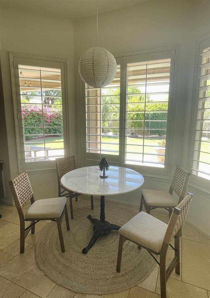 Near Desert Ridge - a Room for rent