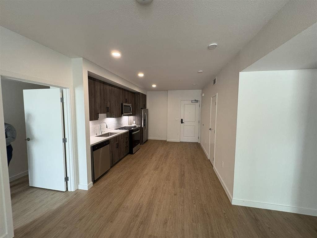 Single Room at Portico Waterfront