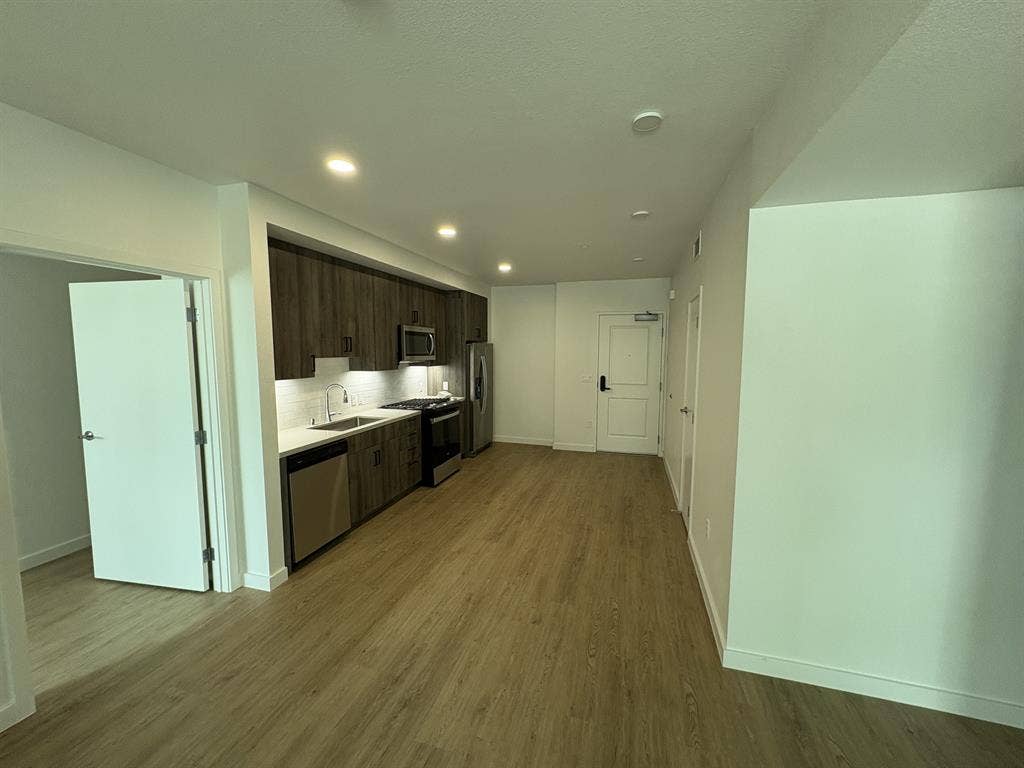 Single Room at Portico Waterfront