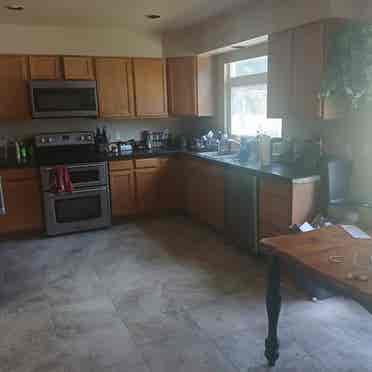 Looking for BR House
