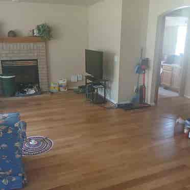 Looking for BR House