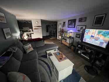 Unfurnished room West Bloomington