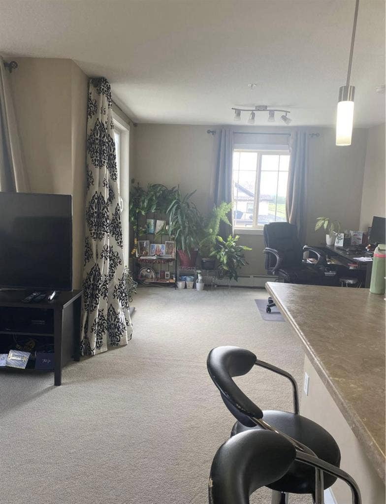 Room for Rent – Sept Move-In