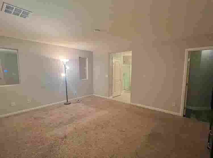 studio style rental SW Vegas