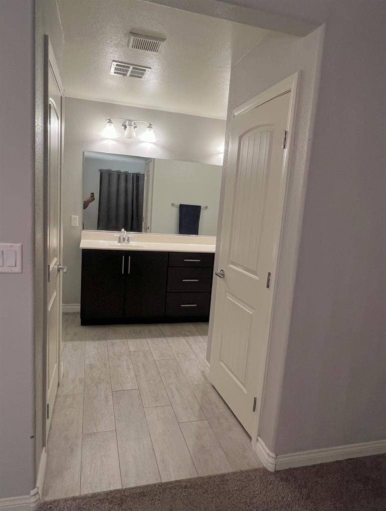 studio style rental SW Vegas