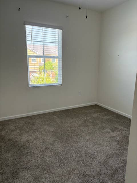 Room available for rent