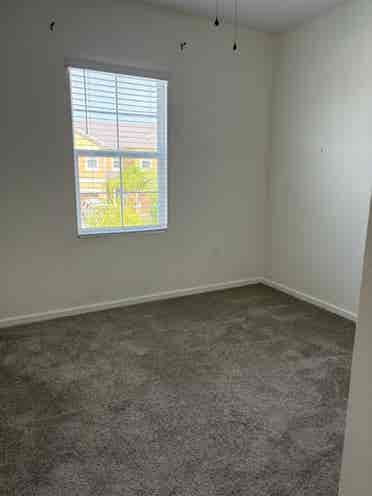Room available for rent