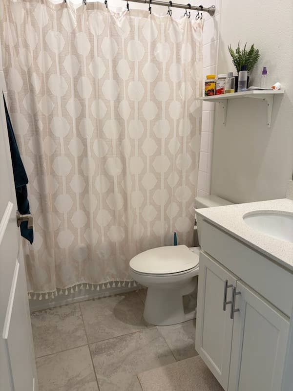 Room available for rent