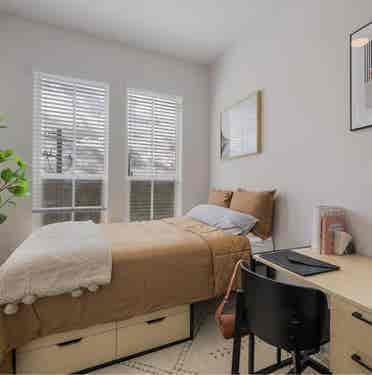 Modern private 
room for rent!