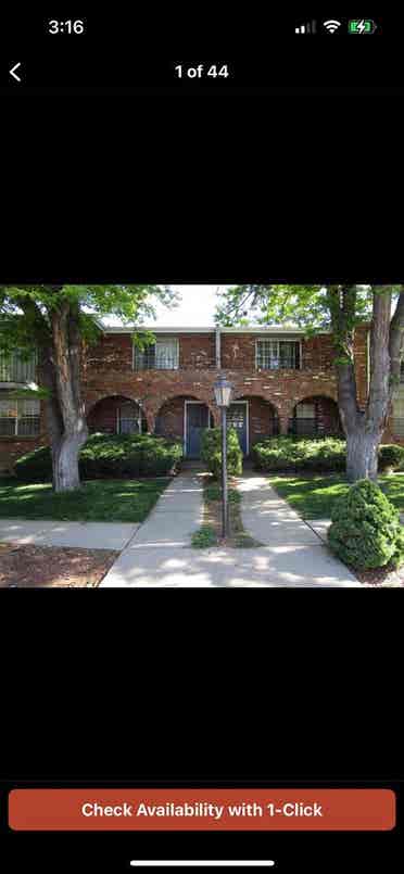 Master room Available