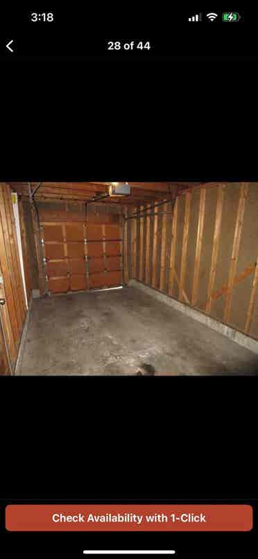 Master room Available