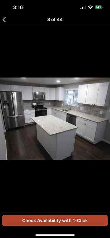 Master room Available