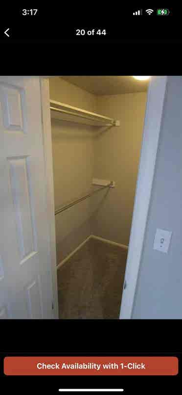 Master room Available