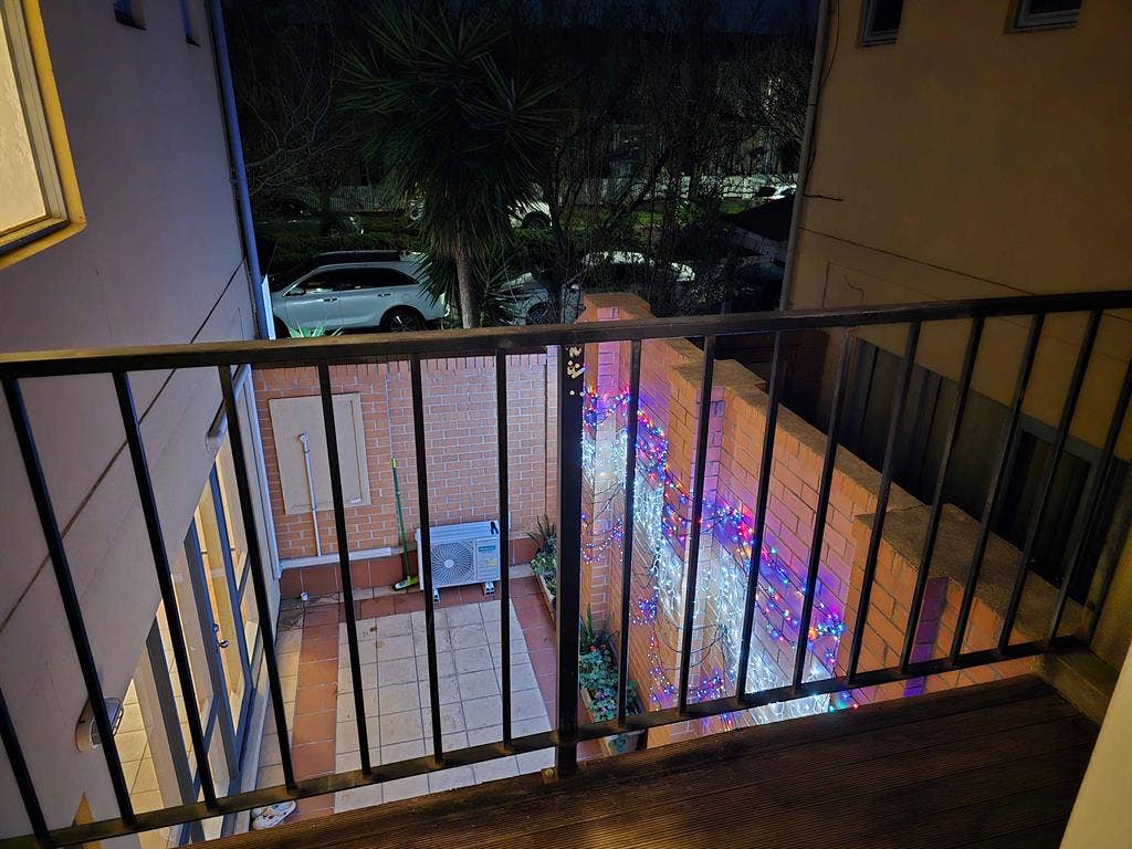 Room for rent with balcony