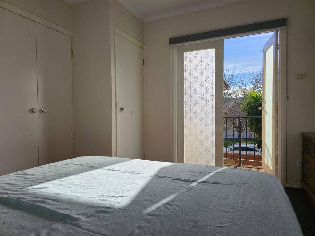 Room for rent with balcony