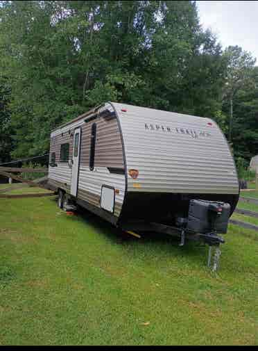 Travel Trailer for Rent