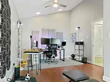 Spacious 2-Bedroom Condo