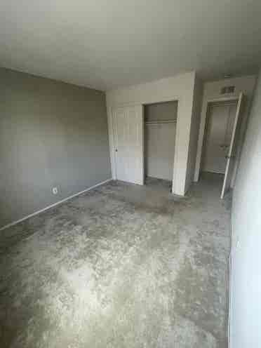 Bedroom w private bath in townhome