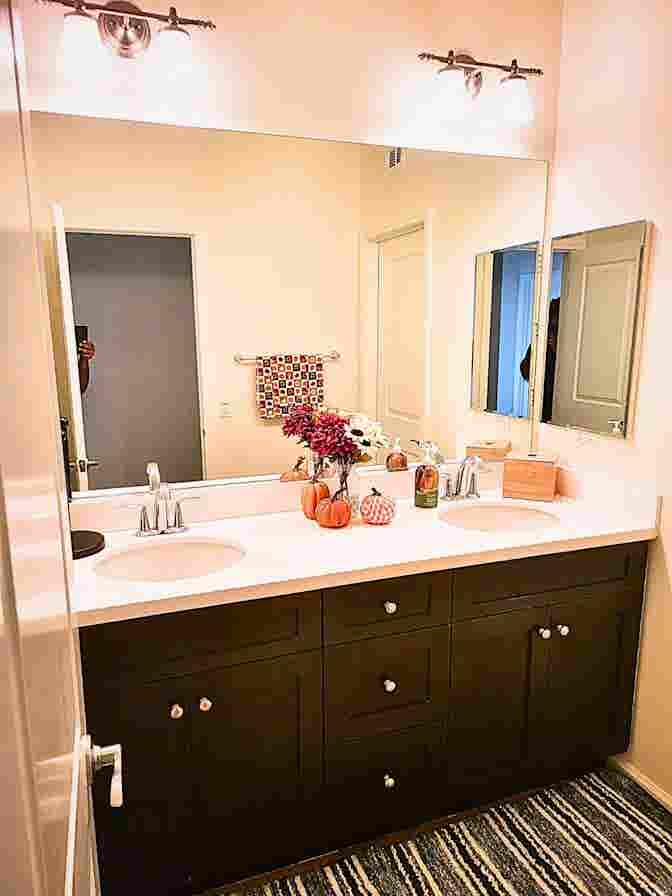Private room in Gated community