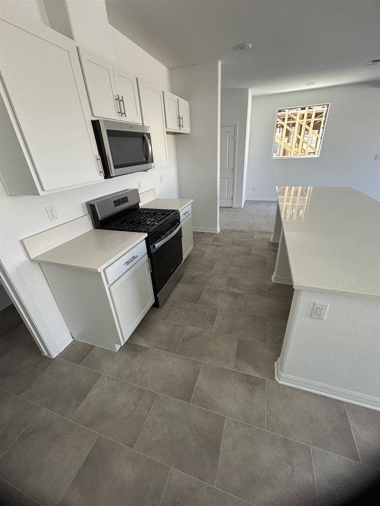 New bedroom for rent