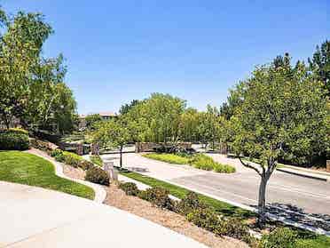 Private room in Gated Community