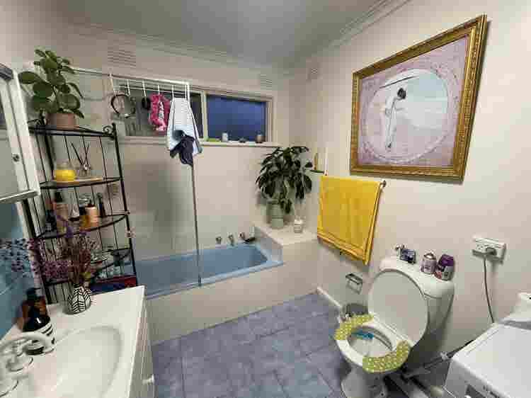 Nice & Elegant room to share
