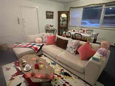 Nice & Elegant room to share