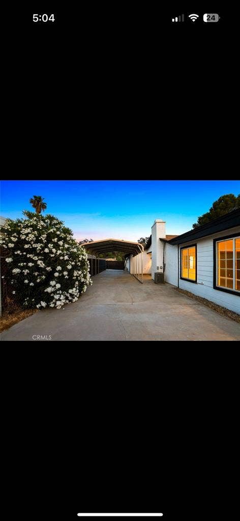 Elsinore family home.  Acre