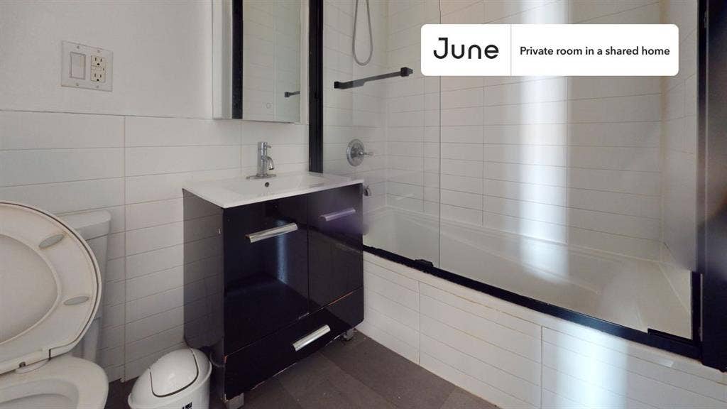 3 BR in New York City