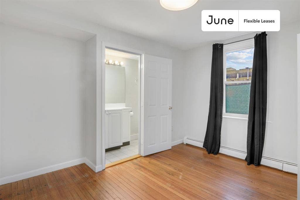 2 BR in Boston