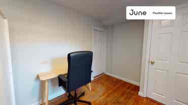 2 BR in Boston