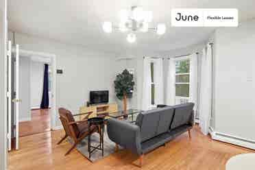 2 BR in Boston