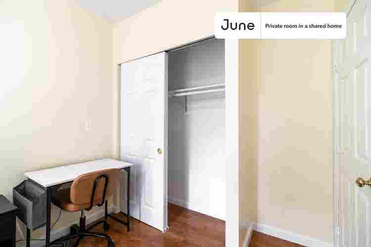 3 BR in Boston