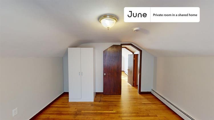 4 BR in Boston