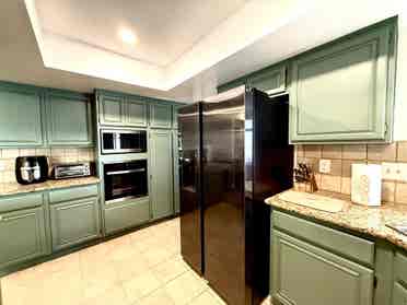 Bright, comfortable rooms for rent