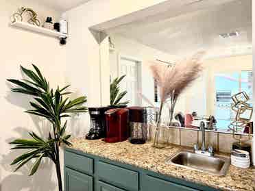Bright, comfortable rooms for rent