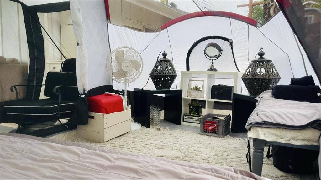 Glamping Cabin
 View Estate Heated