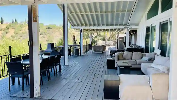 Glamping Cabin Dome
ViewPoolEstate