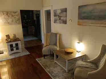 HUGE ROOM inc UTILITIES