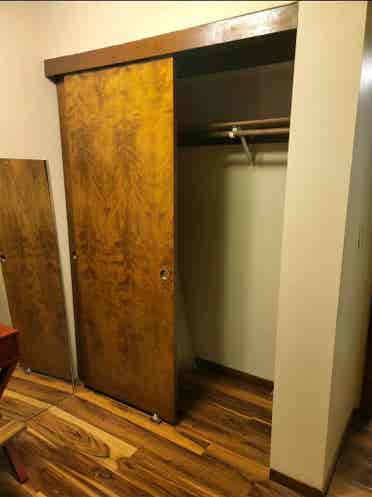 deposit. Clean, cozy home