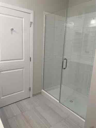 Looking for a female roommate!