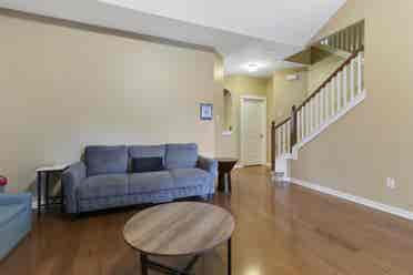 5 BR in Georgetown