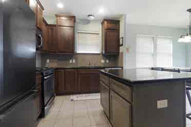 5 BR in Georgetown