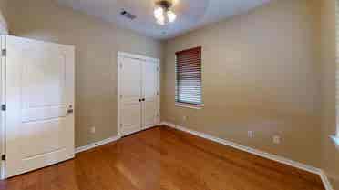 5 BR in Georgetown