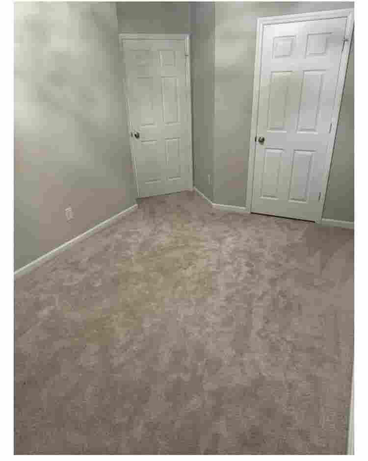 Room available in Bedford area!