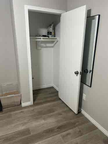 Large room in 4 bedroom house
