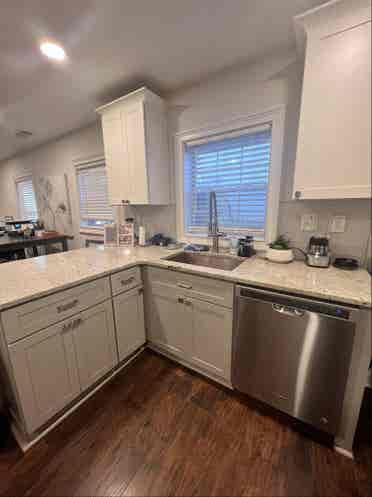 Seeking responsible roommate