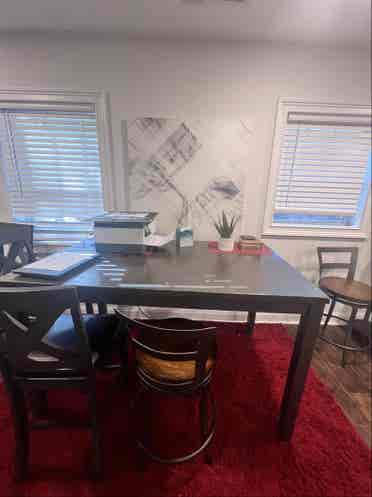 Seeking responsible roommate