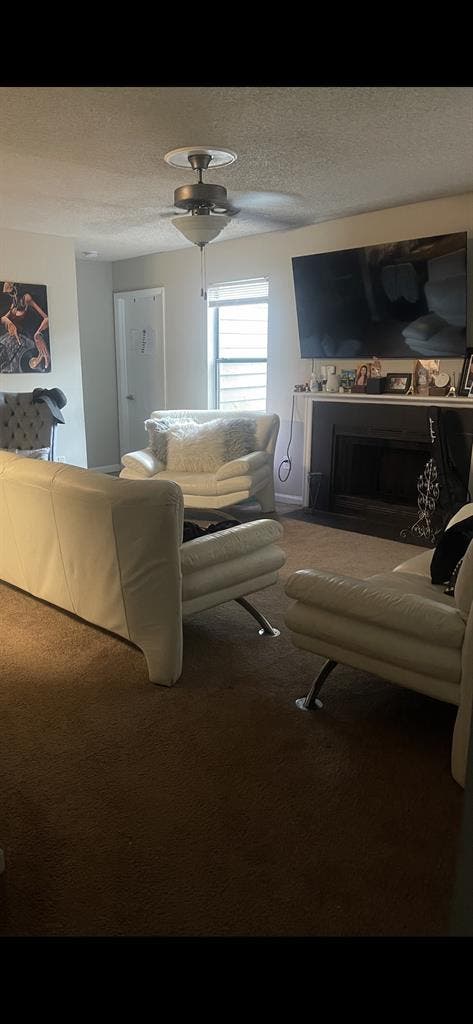 Share 2 Bdrm. In Charleston!